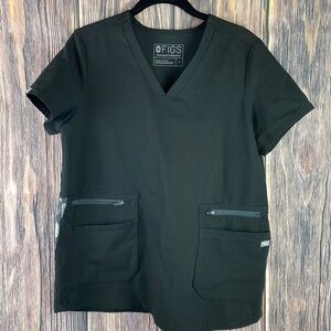 FIGS Technical Collection Scrub Top- Size Small
